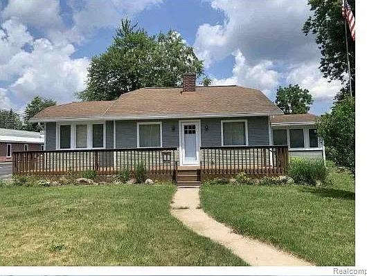 1136 Michigan Ave
