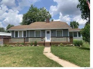 1136 Michigan Ave, Adrian, MI 49221
