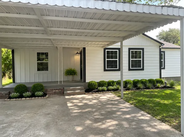 7911 Carolwood Dr, Houston, TX 77028