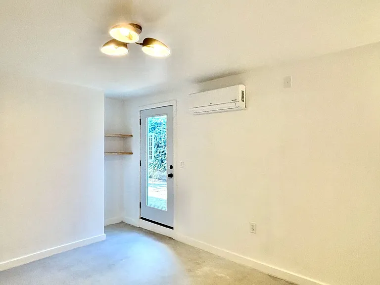 4941 York Blvd — Photo 20