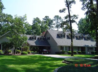 1431 Walnut Ln, Humble, TX 77339
