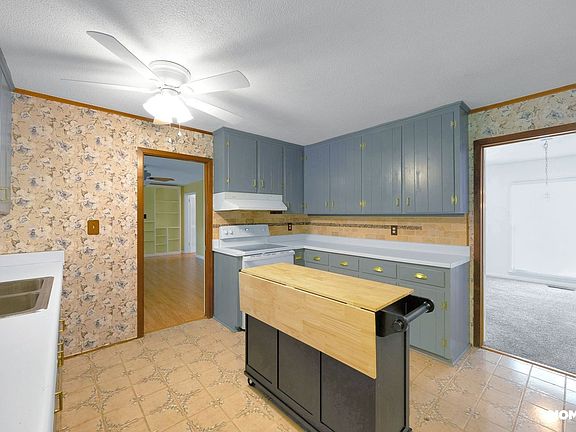 4th image of 431 Hallmark Rd