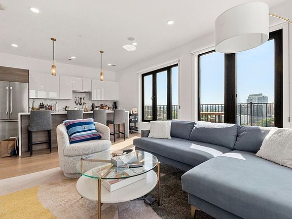 5th image of 30 Penniman Rd #704