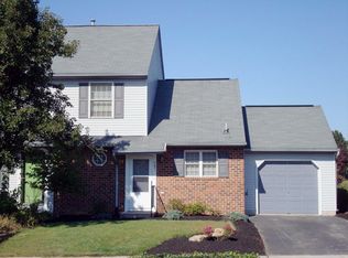 247 Quaking Aspen Ln, Marietta, PA 17547