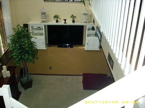 2nd image of 95 Sycamore Dr