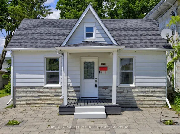 498 Hopkins Ave, Peterborough, ON K9H 2R8