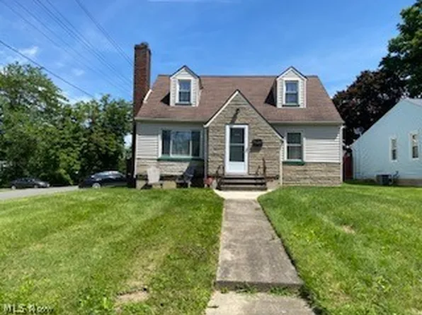 1502 Kearney St, Niles, OH 44446