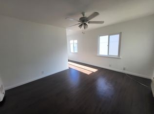 934 N Lake Ave #4, Pasadena, CA 91104