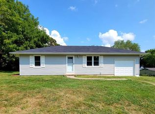 615 Parnell St, Richmond, MO 64085