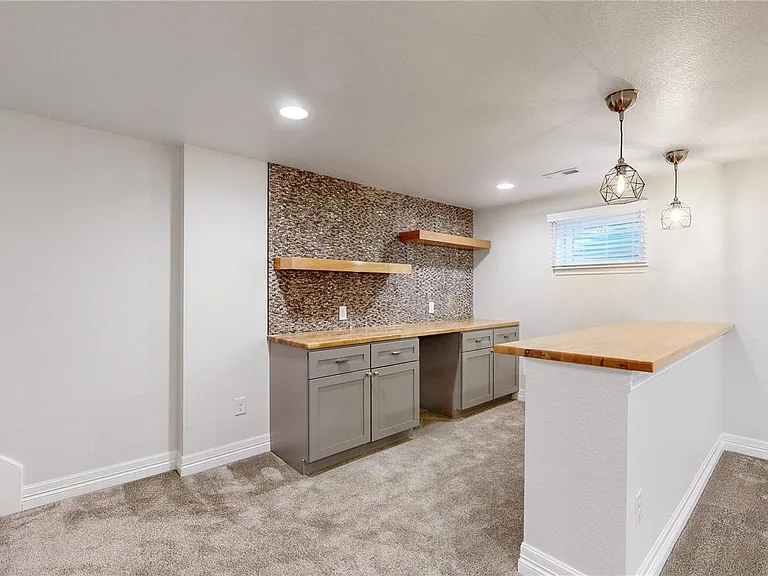 1381 Osceola St — Photo 23