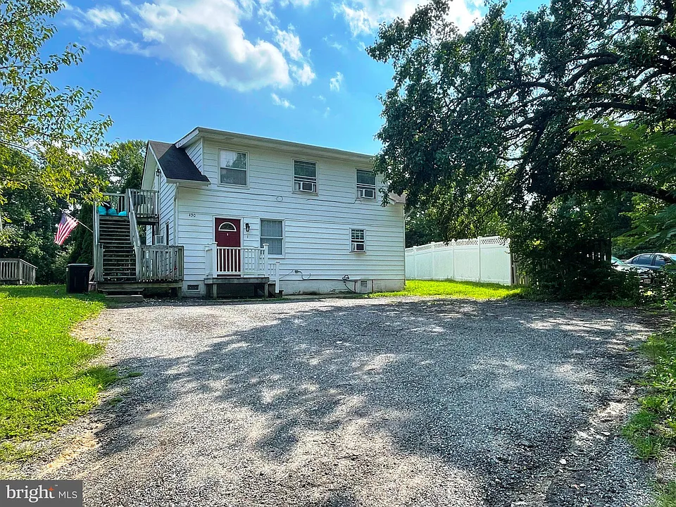 490 Coster Rd #1