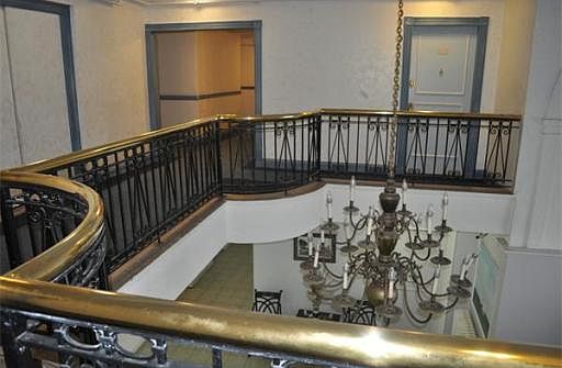 5th image of 285 Lynn Shore Dr APT 506