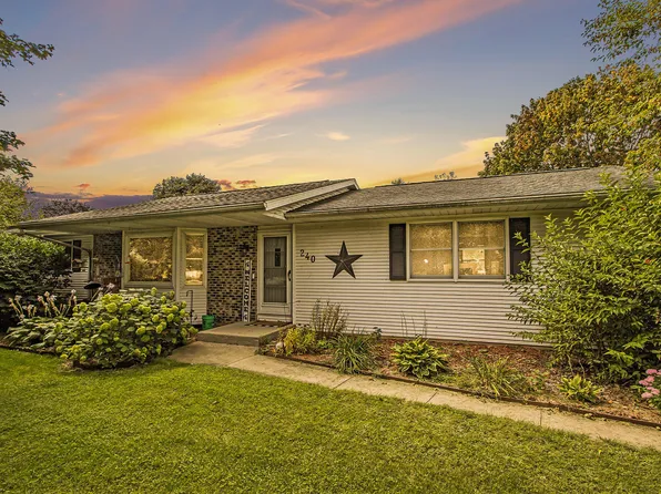 240 S Nottawa St, Mendon, MI 49072