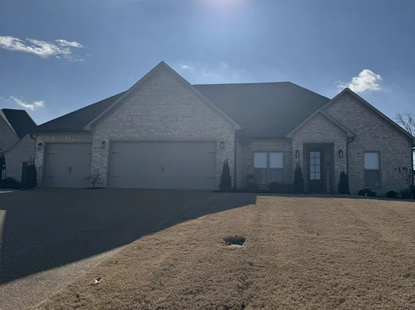 16 Carrington Cv, Jackson, TN 38305