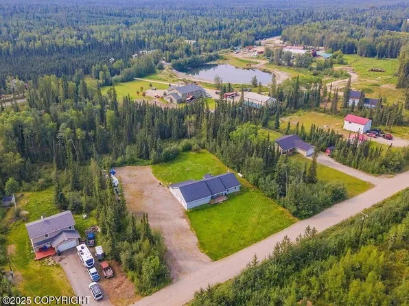 3885 Sangria Ave, North Pole, AK 99705
