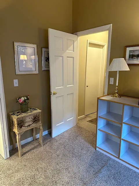 1 bed, $1,200 — Photo 2