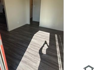 1919 E Sussex Way, Fresno, CA 93726