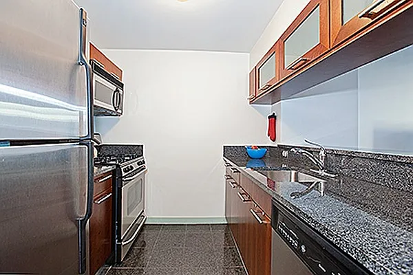 Rented by Nest Seekers International | media 10