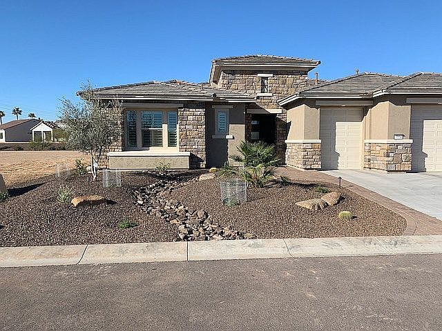 2nd image of 3004 N 165th Ave