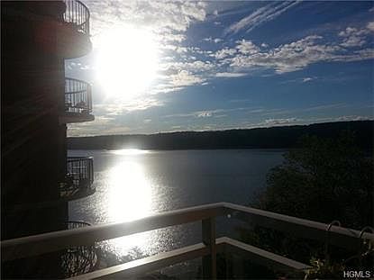 2nd image of 2575 Palisade Ave APT 6B
