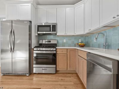 180 N 12th St, Newark, NJ, 07107