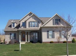 7300 Saratoga Hills Dr NE, Canton, OH 44721
