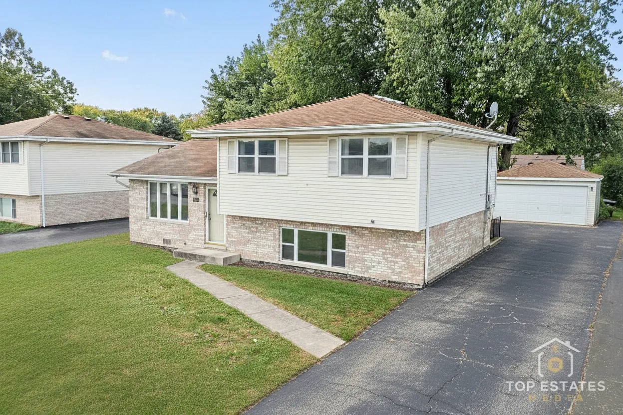 15450 Millard Ave photo 1