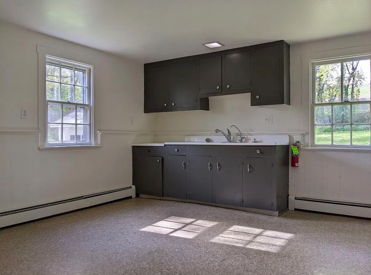 2 bed, $1,250 — Photo 3