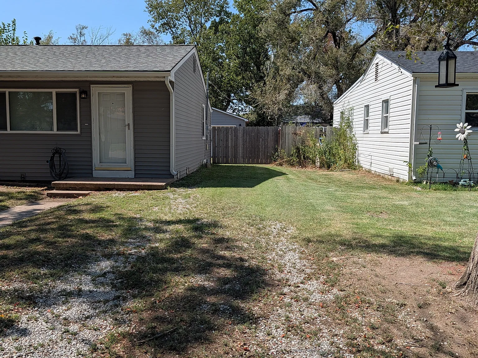 2 bed, 720 sqft, $995 — Photo 3