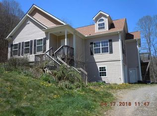 2561 Chinquapin Rd, Canton, NC 28716