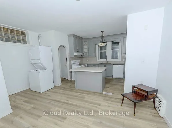 81 Florence Ave, Kitchener, ON N2A 2K9