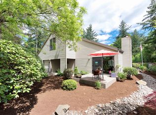 11275 SW Lynnvale Dr, Portland, OR 97225