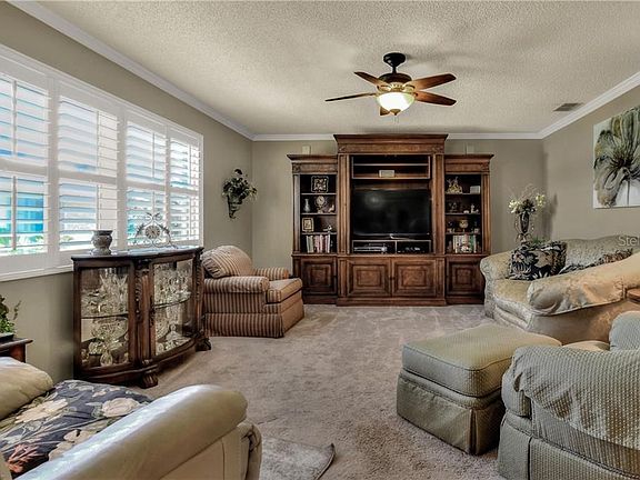4th image of 545 Lake Mystic Ln