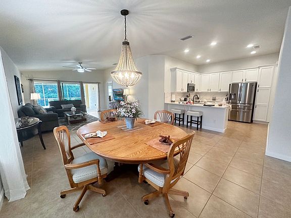 4th image of 6090 Benevento Dr