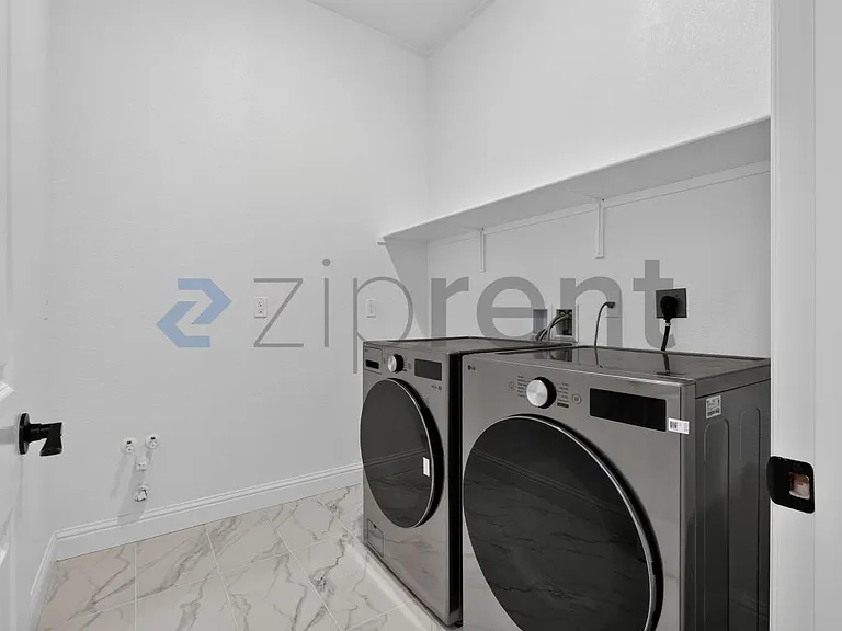 1447 Teak Ave — Photo 19