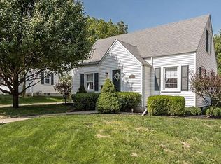 1140 Pike St, Saint Charles, MO 63301