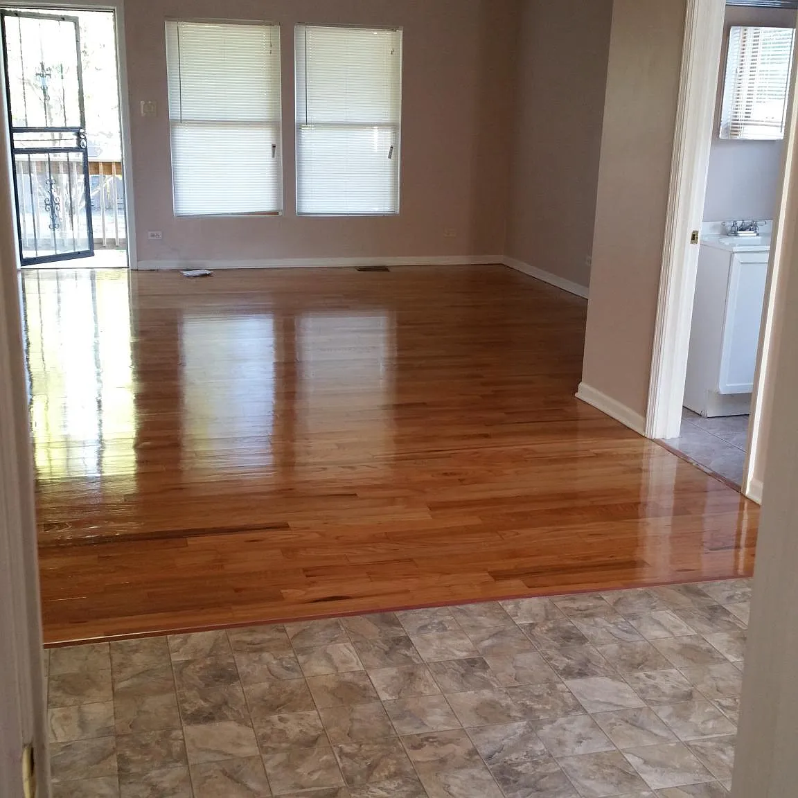 4 bed, 1.5 bath, 1520 sqft, $2,600 — Photo 3