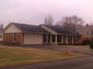 322 Beechwood Dr, Campbellsville, KY 42718