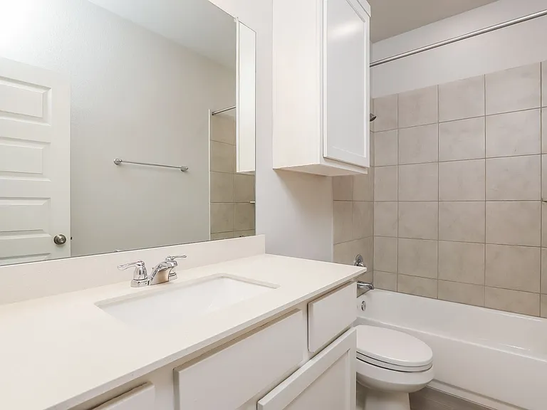 2724 Juniper Woods Rd — Photo 15