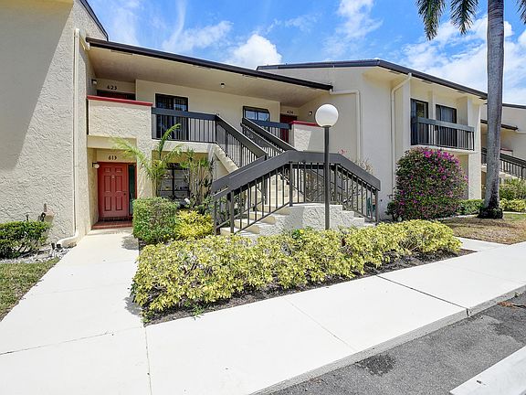 3rd image of 5187 Oak Hill Lane #614