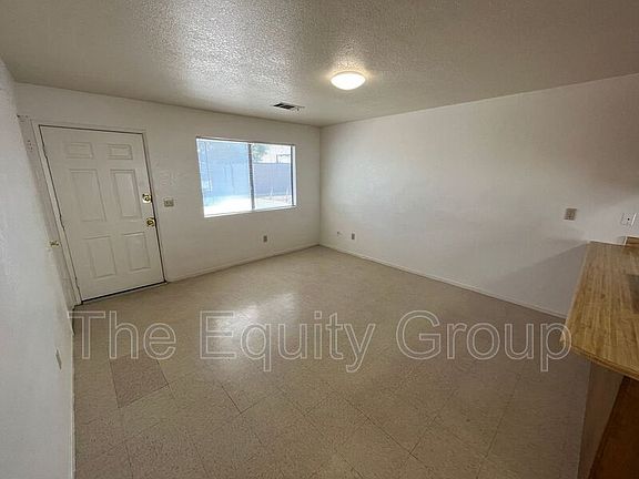 2nd image of 10961 Thompson Dr