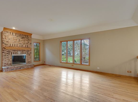 5th image of 1130 Blue Heron Way