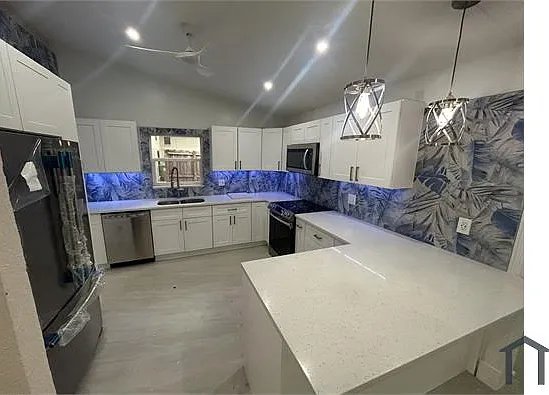 3 bed, 1790 sqft, $4,000 — Photo 2