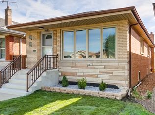 6557 W 63rd Pl, Chicago, IL 60638