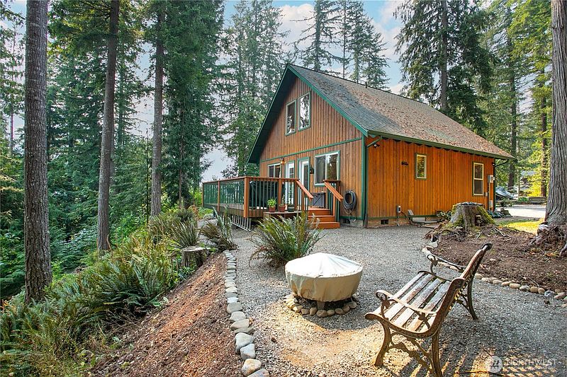 3rd image of 7712 Viewridge Drive