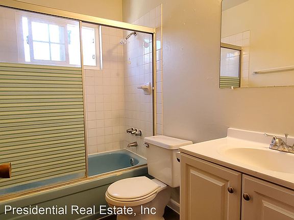 5th image of 823 Hillsdale Ave #4