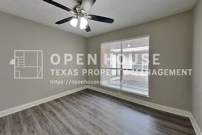 12706 Pantano Dr — Photo 19