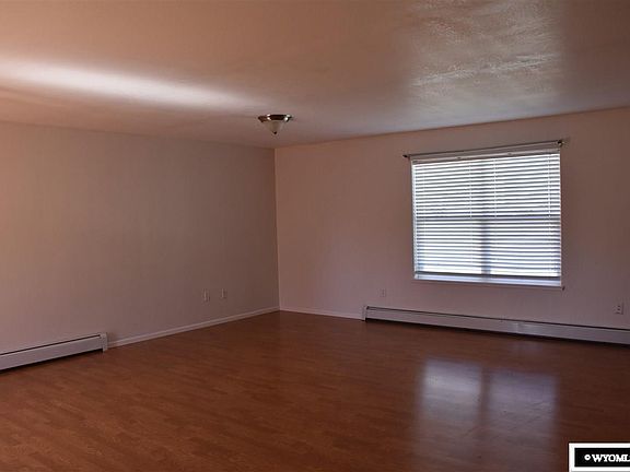 4th image of 710 Dickinson Ave