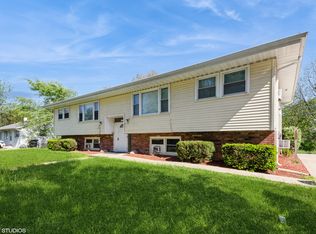 5533 Aspen Ave, Portage, IN 46368