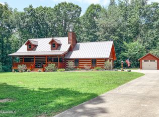 885 Cabe Rd, Greenback, TN 37742